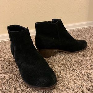Real suede ankle boots